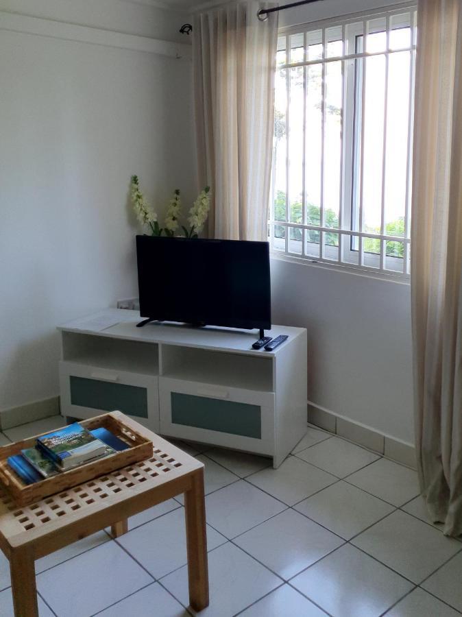 Ferienwohnung Rose Self Catering Beau Vallon  Exterior foto